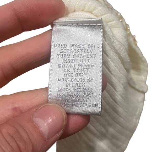 Vintage Unbranded Sweater Top Fitted Cropped Knit Sequin & Beaded detailing S - Picture 6 of 10